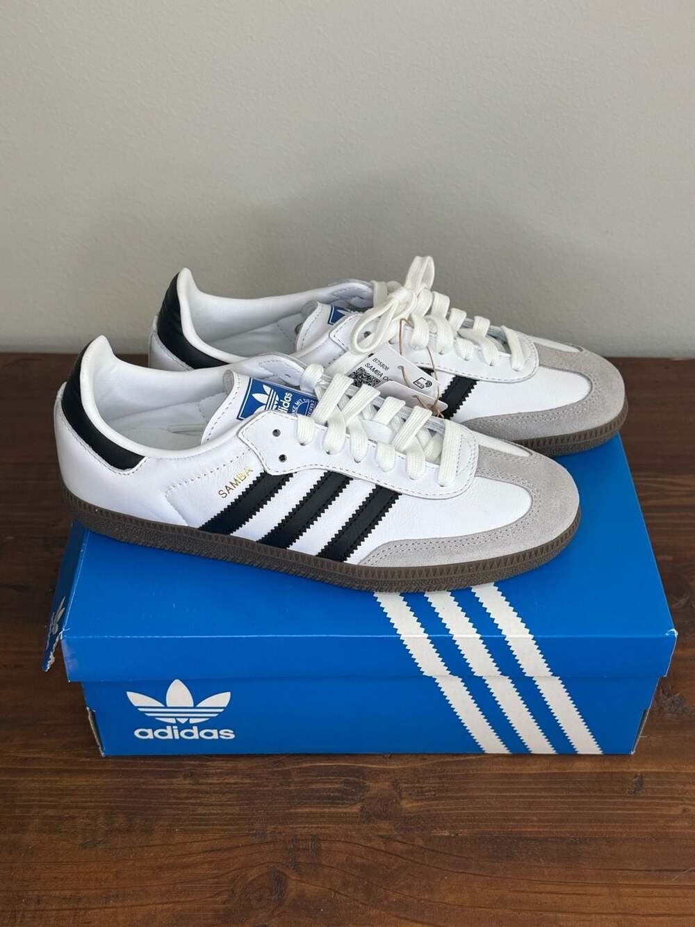 Adidas Samba OG Sneakers White/Black Size US Men's 6 / Women's 7 - Picture 5 of 11